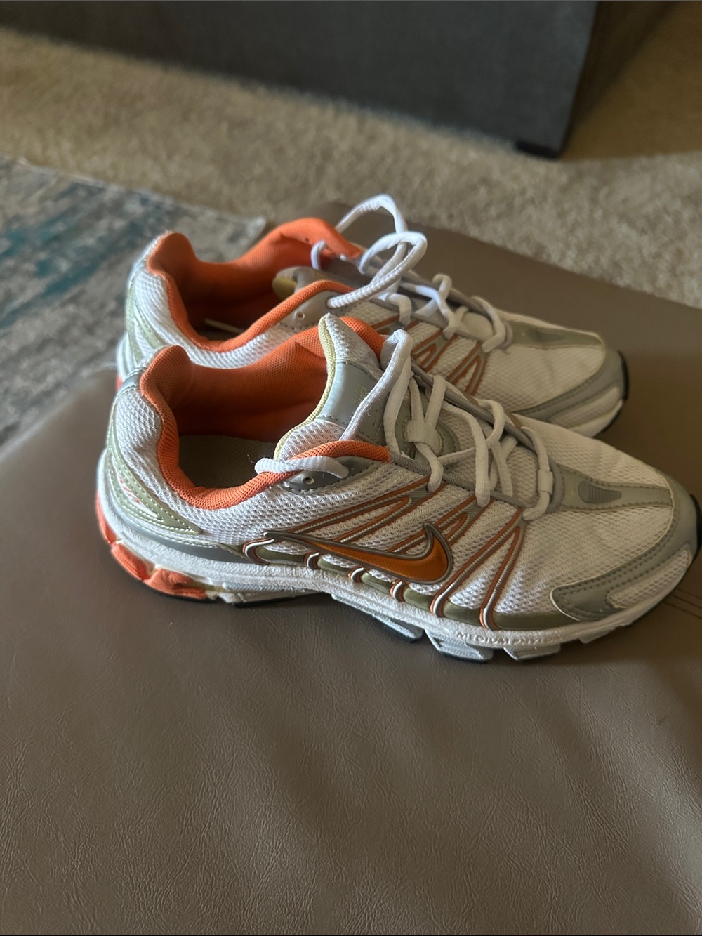 Nike Women's White and Orange Athletic Running Shoes